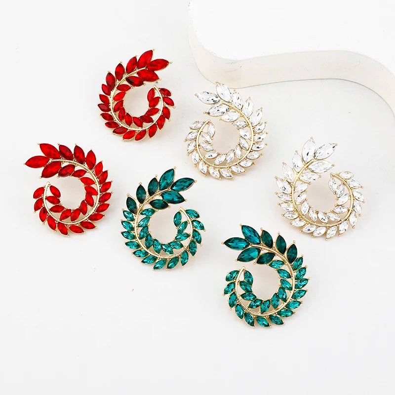 2023 Fashion Diamond Leaf Flower Earrings Bling Rhinestone Crystal Leaves C Shaped Stud Earrings Women
