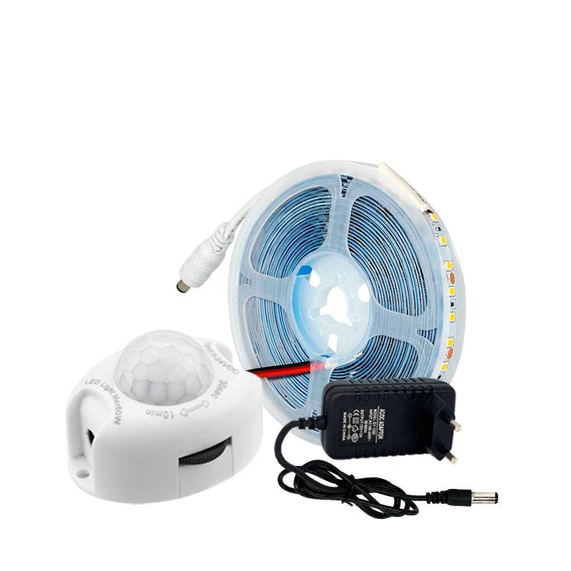 Hot Sales 12V SMD 2835 Warmwhite Motion Activated 120 LEDs/m IP20/IP33 Rated Dimmable Plastic Soft Strip Light Strings Underbed
