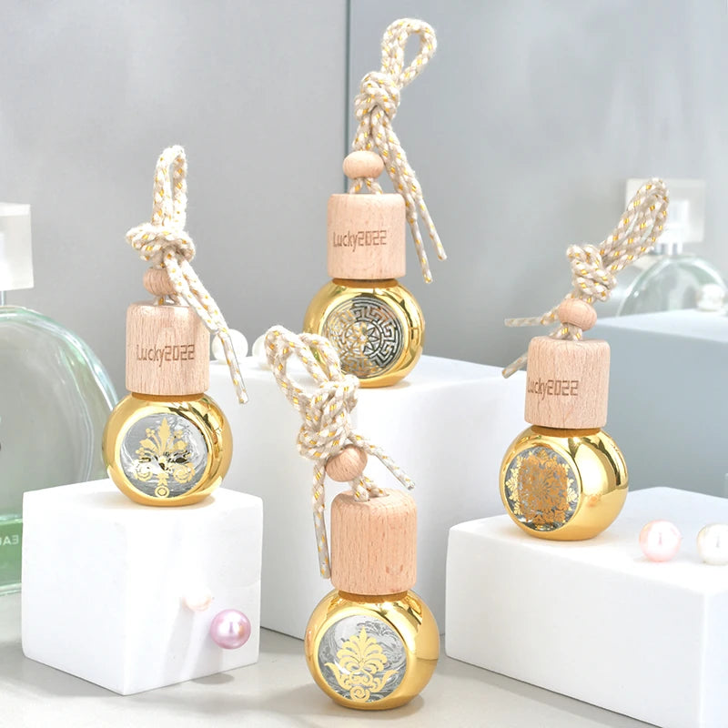 100pcs Empty Hanging Freshener Pendant Car logo Vent air Wooden Screw Cap Matte Engraving Glass Perfume Diffuser Bottle