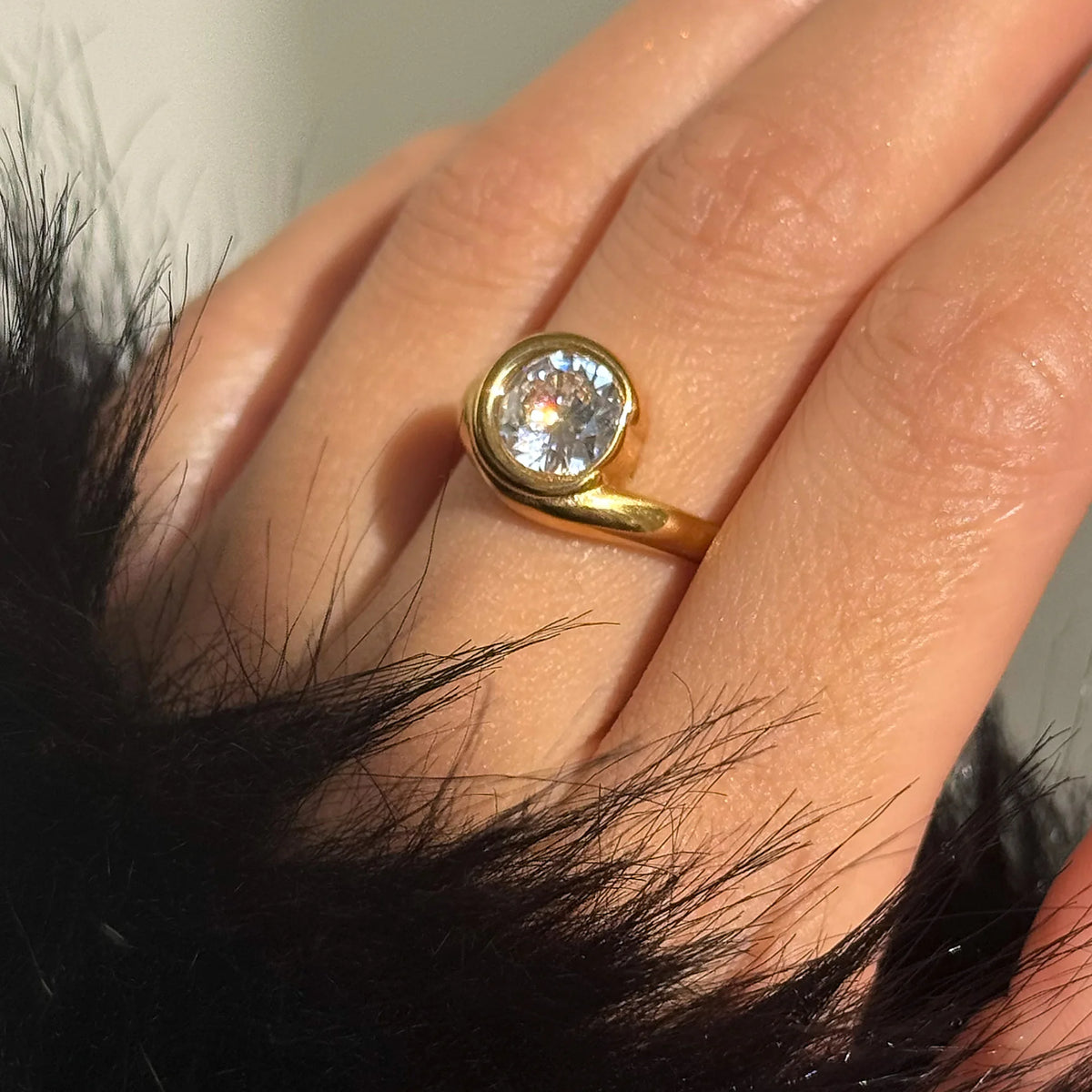 NEW BOHO WAVE OVAL ZIRCON RING 2025 Dazan New Winter INS 18k PVD Gold Plated Stainless Steel Valentines Day ENGAGEMENT JEWELRY MegaBDM