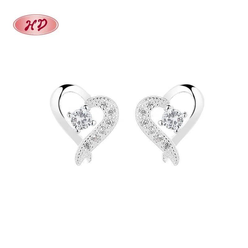 Hengdian 925 Sterling Silver Heart Stud Earrings Valentine's Day Wholesale Silver Featuring Face Anniversaries