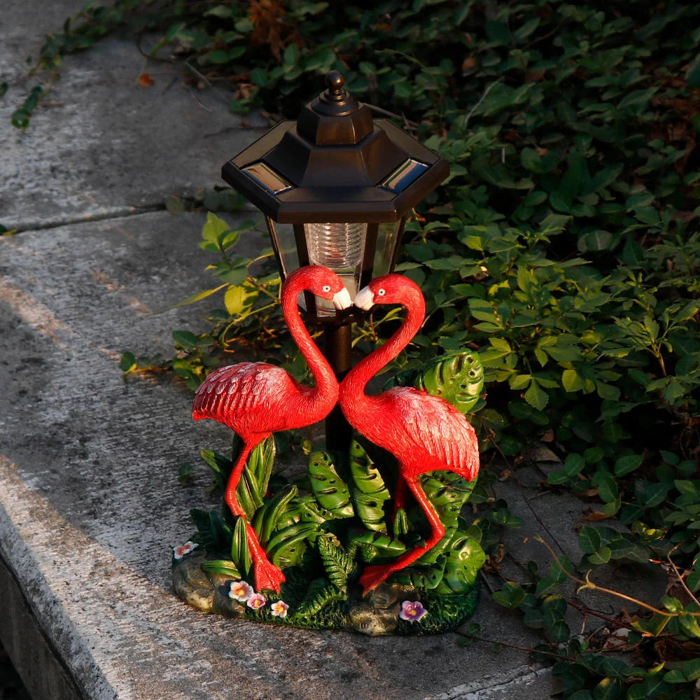 Flamingo-shaped Solar Resin Crafts Figurine Garden Lamp Hand-painted Green Plant Flower Base Outdoor Terrace Decoration Model