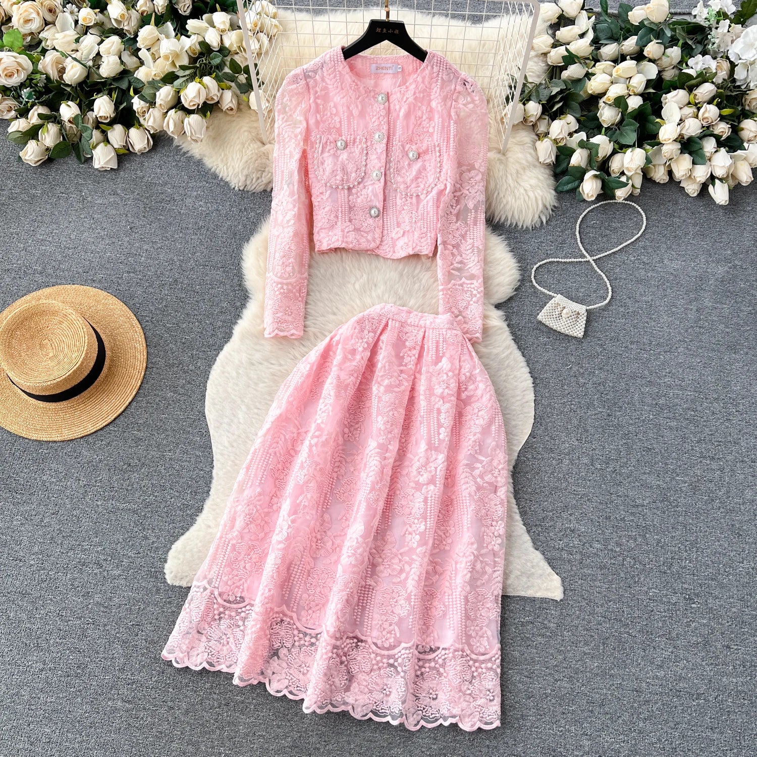 Plus Size Autumn Casual 2 Piece Set for Women O-Neck Puff Sleeve Crop Top and High Waist Lace Skirts Set Clothing Wholesale