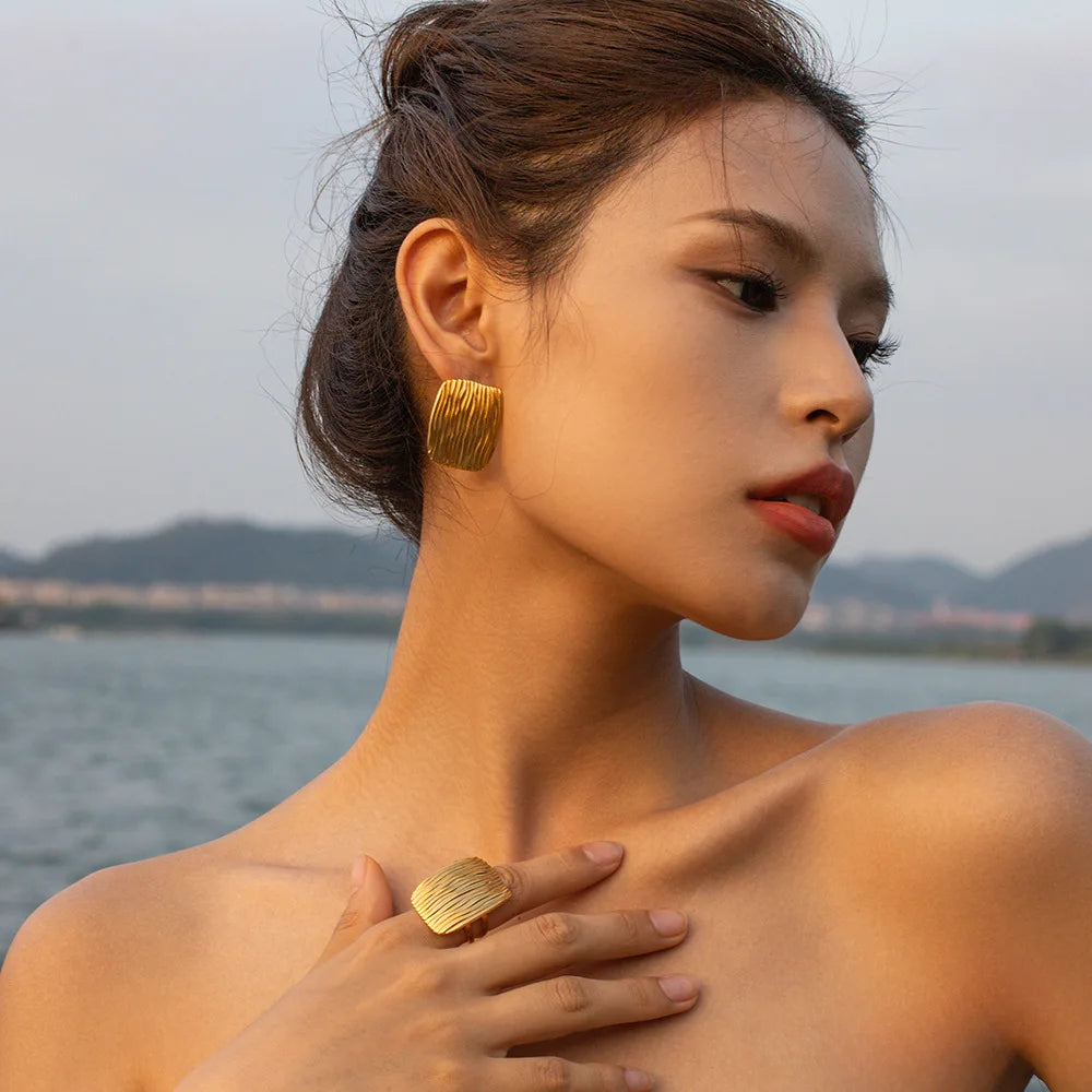 Simple Geometric 18K Gold Plated Stainless Steel Earring Texture Vintage Square Stud Earring Ring