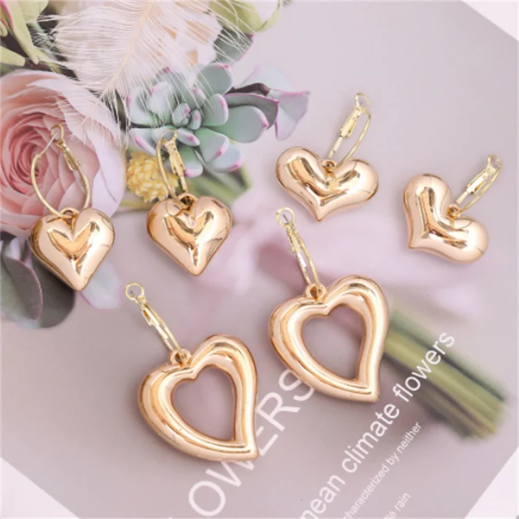 Fine Jewelry 925 Sterling Silver Love Heart Shape Women Personality Fashion 18k Gold Heart Hoop Earrings