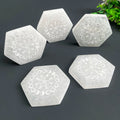 Wholesale Crystal Selenite Love Theme Cleansing Disc Engraved Charging Plates Fashion Trend