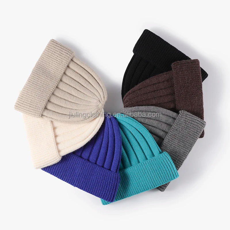 Fashionable Custom 3D Embroidery Logo Solid Color Warm Winter Beanie Knit Hats