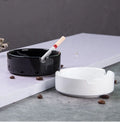 China Factory Bulk Stock Cheap Price 4" (10cm) Round Shape Ceramic Smoking Ashtray for Hotel / Restaurant / Office / Home