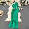 Luxury Banquet President's Dress a Unique and Niche Design With a Hollowed Out Slit for a Stunning Dress SML