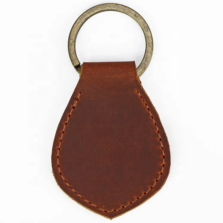 New Arrival Multiple Shapes Custom Embossed Logo Guitar Pick Keychain Retro Crazy Horse Leather Keychain