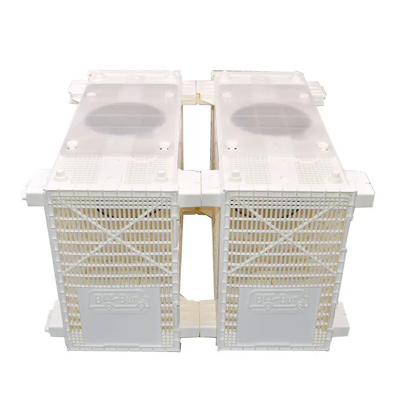 High Quality Plastic Bee Bus Beehive Equipment Package Bee Installation Beekeeping Equipment Bee Cage