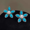 New Spring/Summer Trendy Stud Earrings Fresh Blue Turquoise Freshwater Pearl Platinum Plated Small Flower Design for Women's
