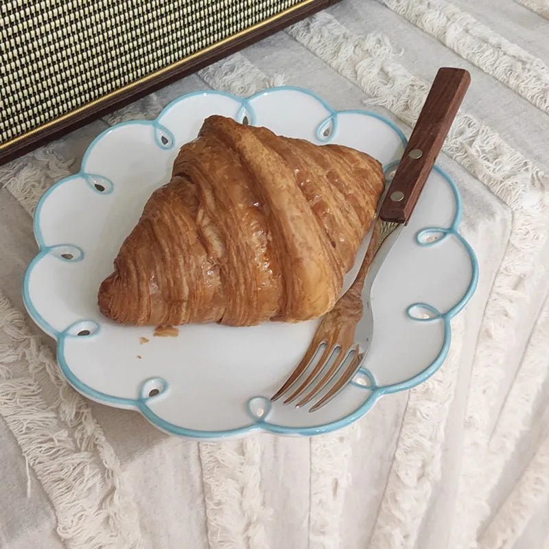INS French Retro Ceramic Plate Hollow Lace Dessert Western Plate