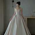 2023 New French Satin Binding Wedding Dresses Simple Suspender Wedding Dress Retro Senior Texture Trailing Wedding Dresses