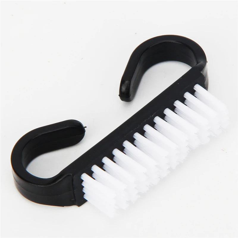 NAB019 1pc Nail Art Dust Remover Bristle Brush with Plastic Handle for Sanding Care Nails Salon Equipment 5 Color