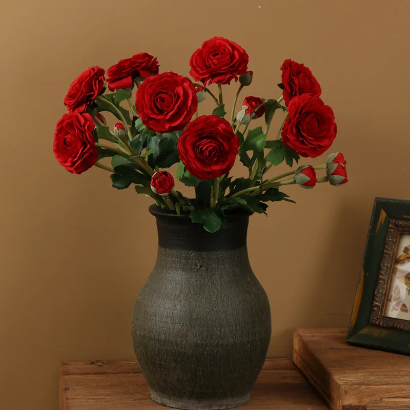 Home Decorative Ranunculus Real Touch Berry Bouquet Artificial Silk Rose Flowers for Wedding