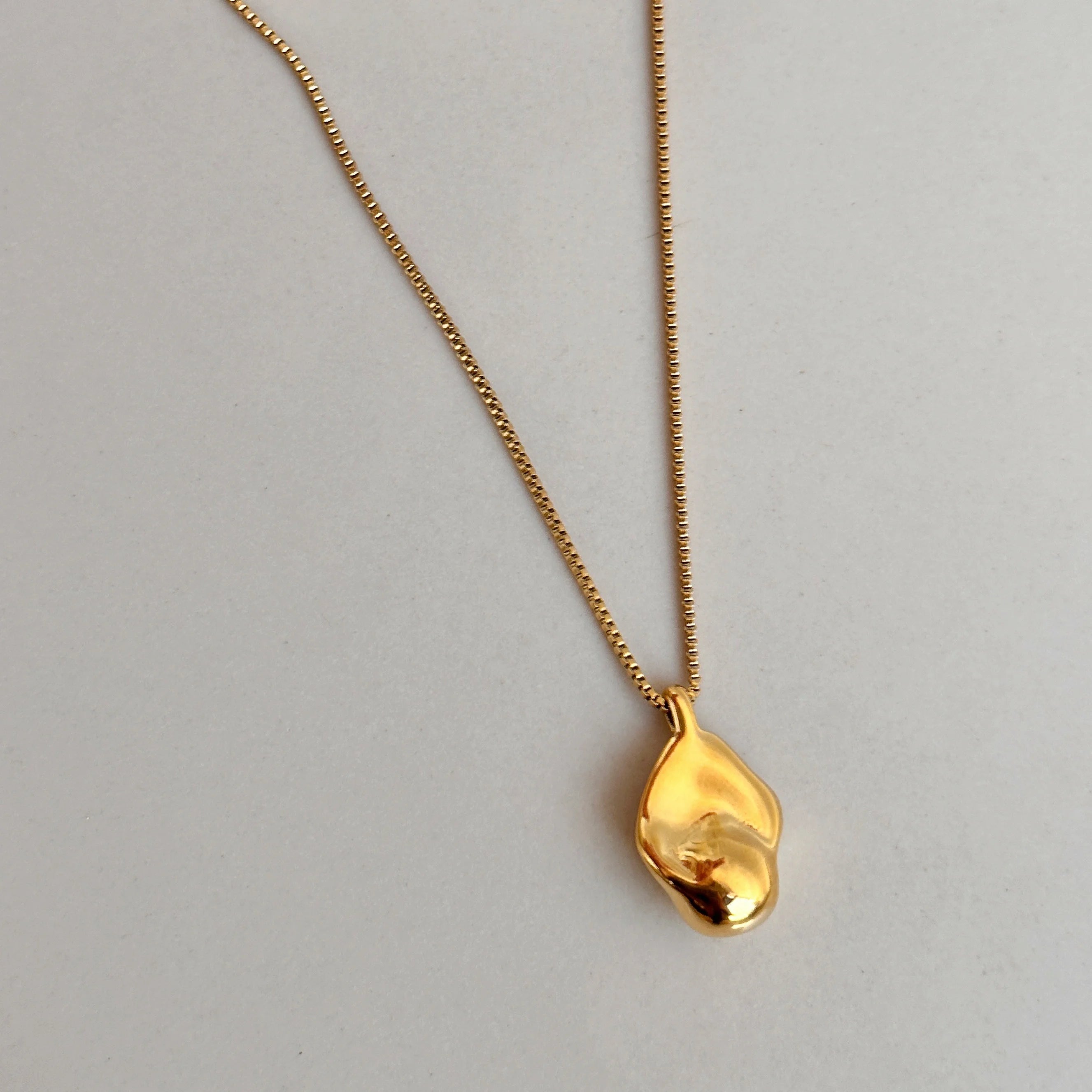 2022 Dazan New 18k Gold Plated Tarnish Free Stainless Steel Vintage Baroque Shaped Modern Box Chain Necklace for Women for Party