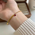 Wholesale Titanium Steel 18k Gold Bracelets Fashion Jewelry Red Heart Zircon Round Bead Bracelets
