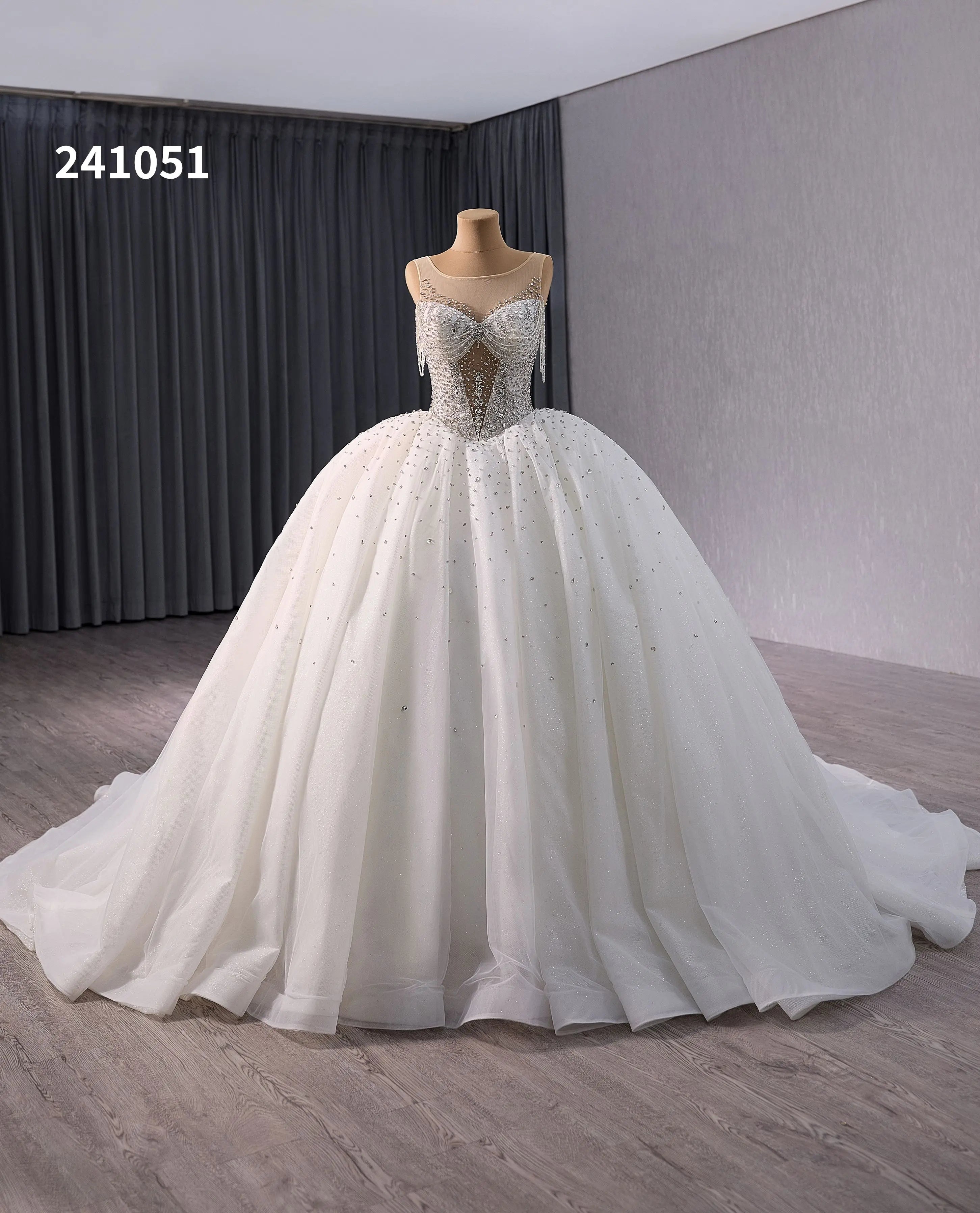 Crystal Sleeveless Tassel Ball Gown Party Dress Lace up Back Bridal Sequins Beading Bride Dress 100% Polyester Built-in Bra