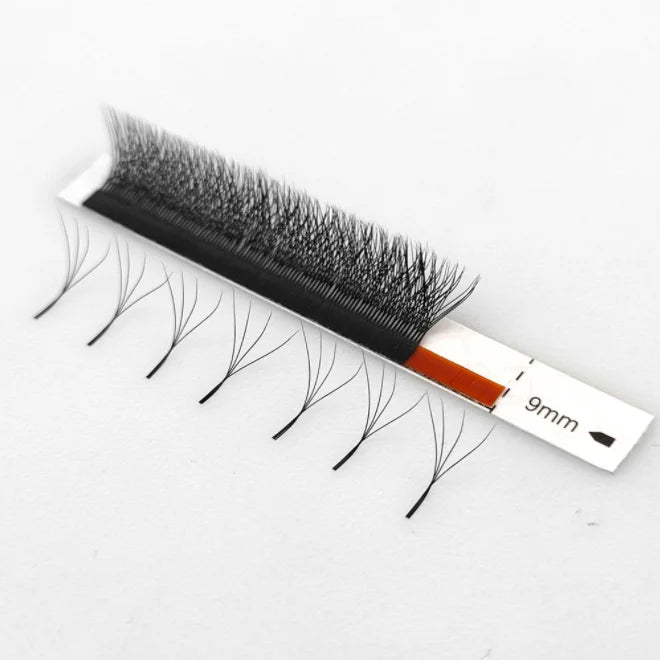 Custom New Arrival Volume Four Leafs Clover Eyelashes 4D W Shape Eyelash Extensions