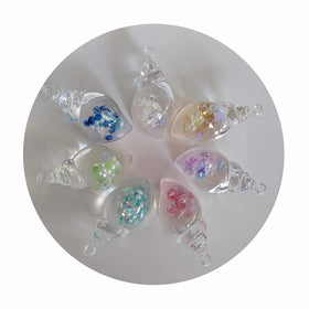 Transparent Luminous Shell with Hole on Top Resin Charms Glow in Dark Conch for DIY Pendant Bracelet Jewelry Key Chain Making