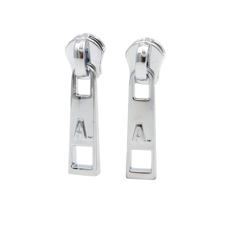 Custom Logo Metal Zip Puller Handbag Metal Zipper Slider 3 Zip Pull Bag Branded Zipper Puller Metal 5 Name Tag Zipper Pull