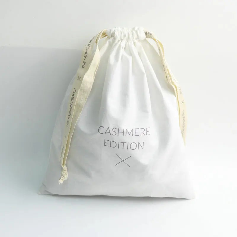 China Custom Made Lady Vintage Fashion National Cotton Dust Bag with Drawstring Custom Logo & Sizes