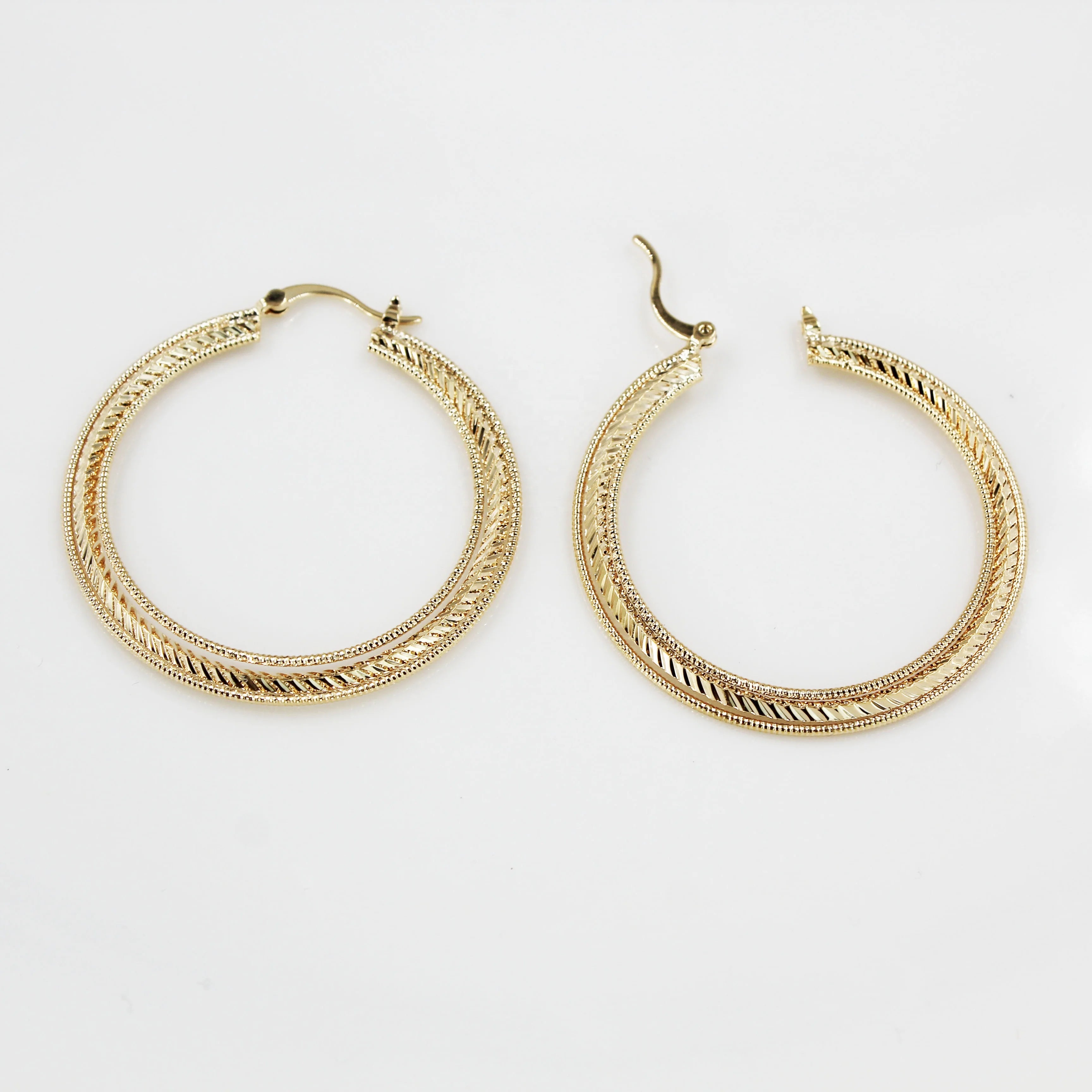 BMZ 2025 PVD Plating MILAN Show Item Fashion Earring Gold Hoop 16K Earring Women Allover Cover Earring