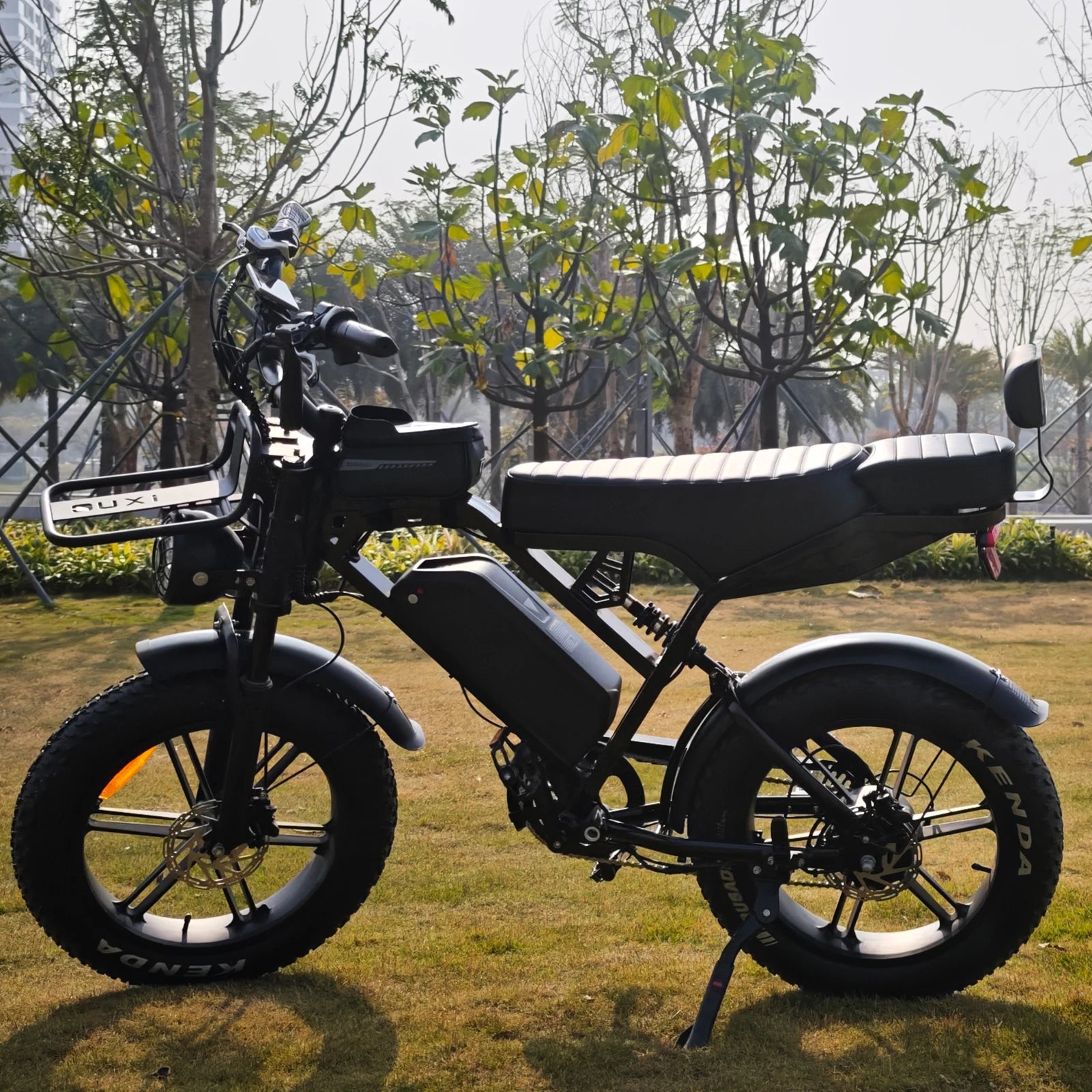 VOMO X80 ULTRA E-BIKE Battery Version Ebike with Rear Seat Fatbike 250w FRONT Suspension E Bike Family