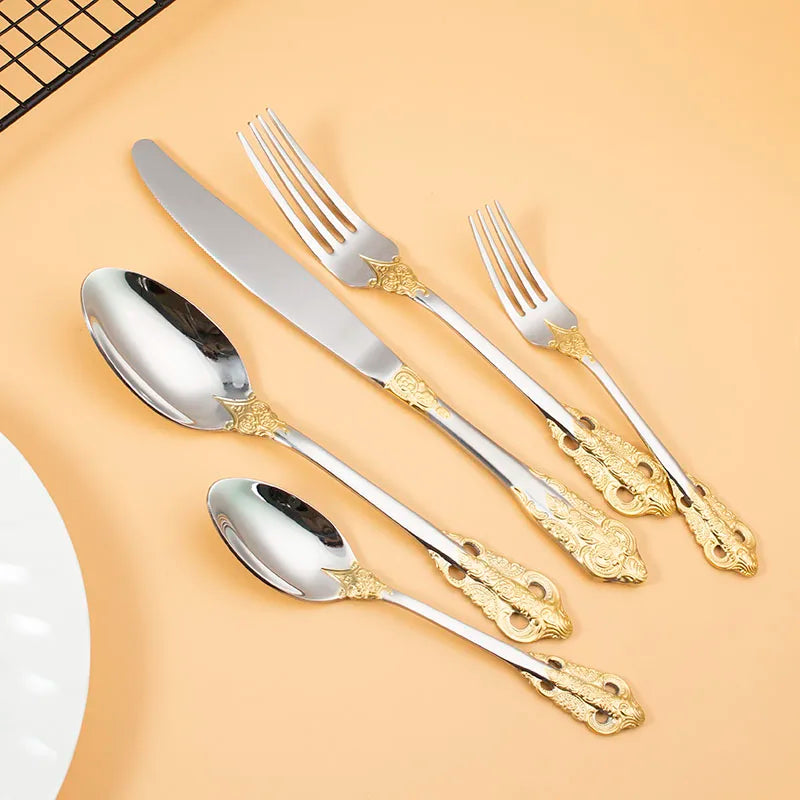Royal Hotel Wedding Luxury Cutlery Set Stainless Steel 304 Vintage Baroque Silver Plated With Gold Flatware