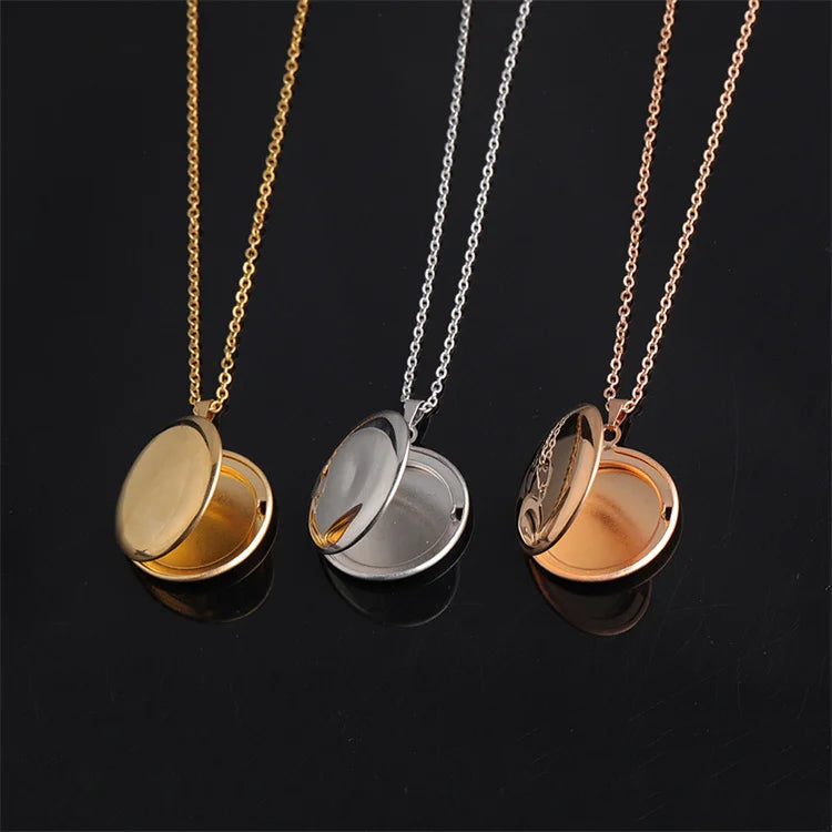 Heart Locket Pendant for Women & Men Openable Photo Frame Glossy Gold Plated Stainless Steel Link Chain Necklace with Photo