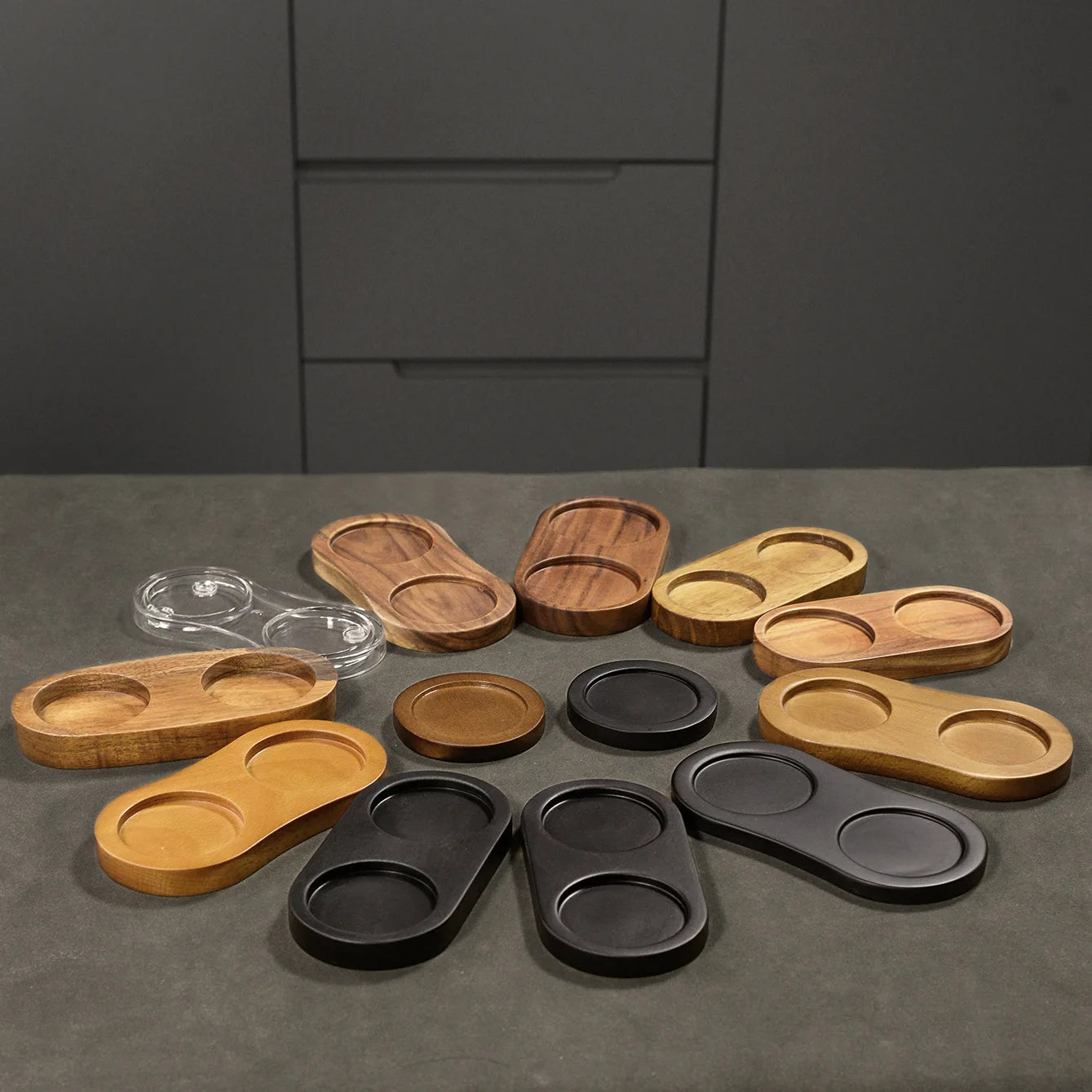 Tailai Acacia Wood Salt and Pepper Stand Multi-Functional Table Organizer& Heat-Resistant Coasters Kitchen Display Rack