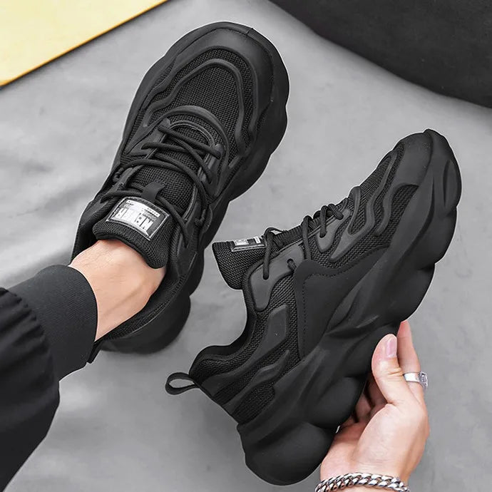 Men's Casual Sneakers Breathable Mesh Walking Running Sports Shoes Black White Sizes 39-44 for Summer Autumn Winter