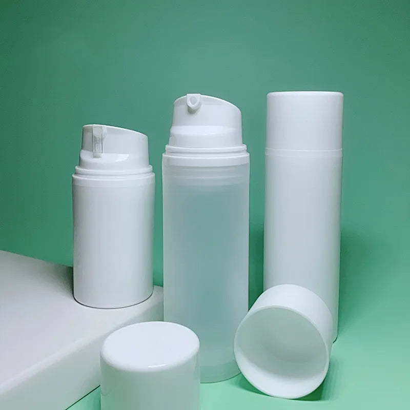 White PP Airless 30ml 50ml 80ml 100ml 120ml 150ml Vaccum Pump Lotion Bottles for Skincare Packaging with Cap with Brush Sealing MegaBDM