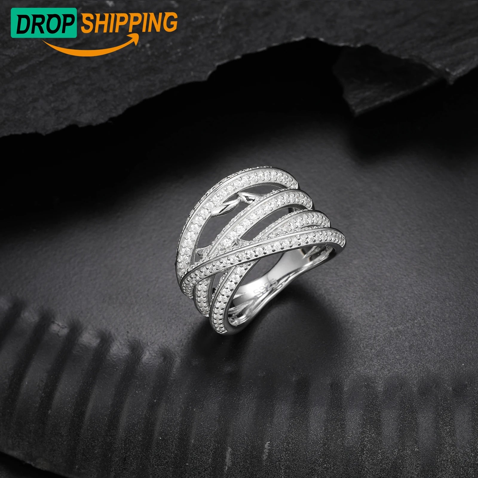 Dropshipping Valentine Jewelry Gift White Gold 925 Sterling Silver VVS Moissanite Diamond Iced Out Thorns Engagement Ring
