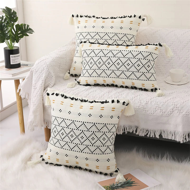 Amity Factory Wholesales All Cotton Embroidered Cushion Covers Home Sofa Decorations Tufted Tassel Pillowcases