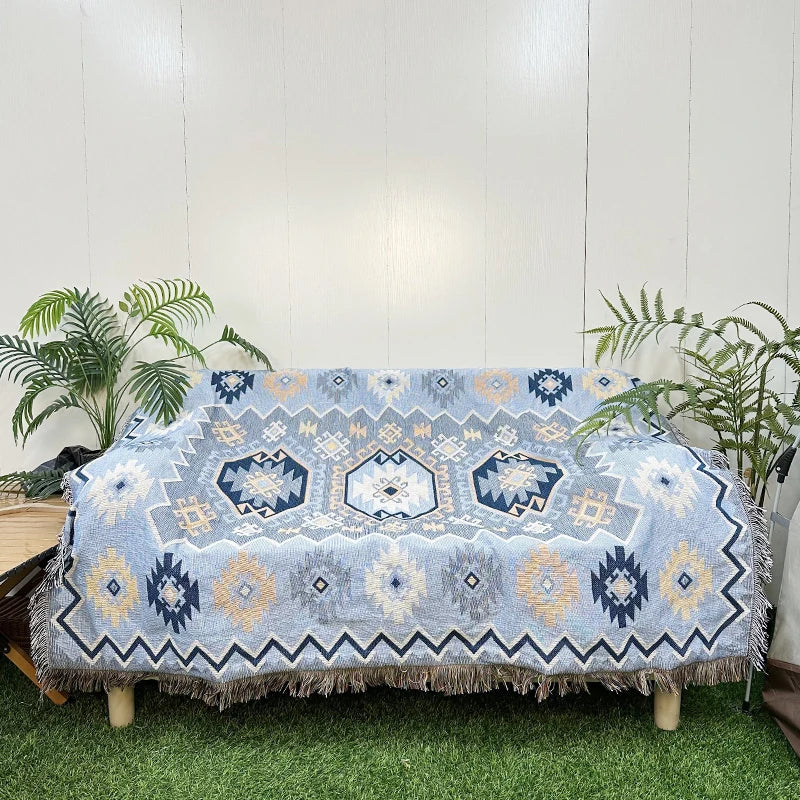 High Quality Jacquard Woven Boho Tapestry Blanket Animal Cartoon Vintage Pattern Portable Picnic Rug Four Seasons Use