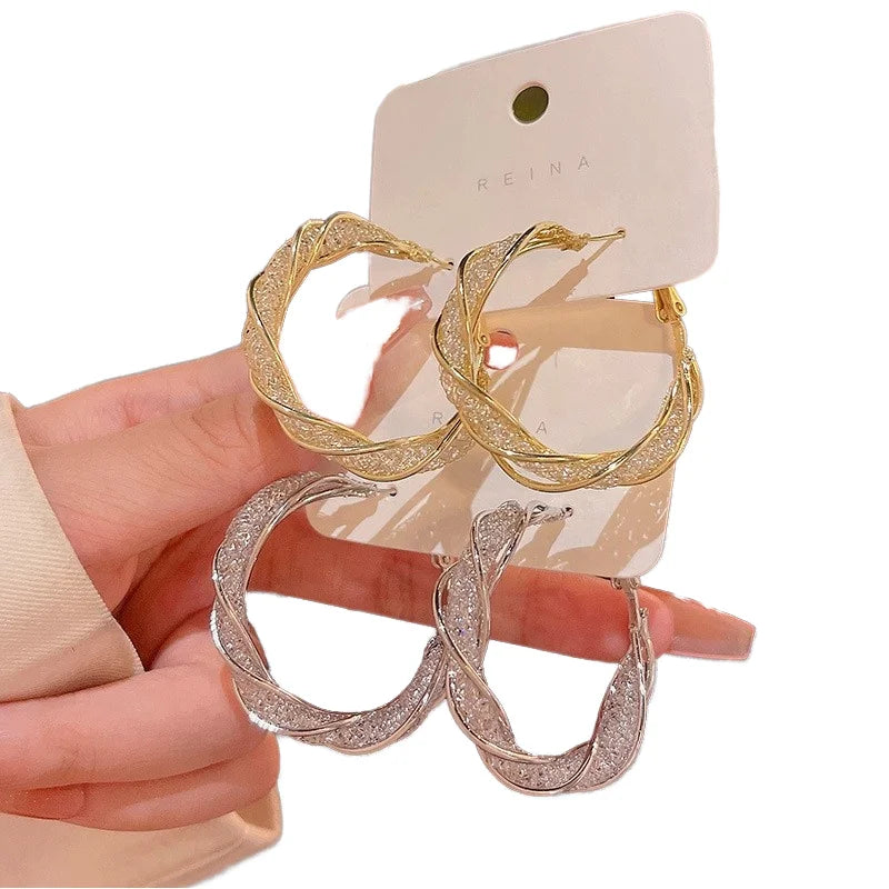 Latest Fashion Women's Gold Plated Micro-Inlaid Large Hoop Earrings With Pearl Punk Exaggerated Personality Jewelry