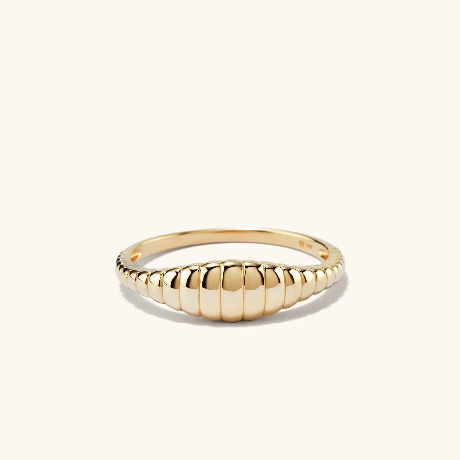 INS 18K Gold & Stainless Steel Croissant Rings Embossed Geometric Thin Twist Curve Engagement Party Jewelry with Titanium PVD