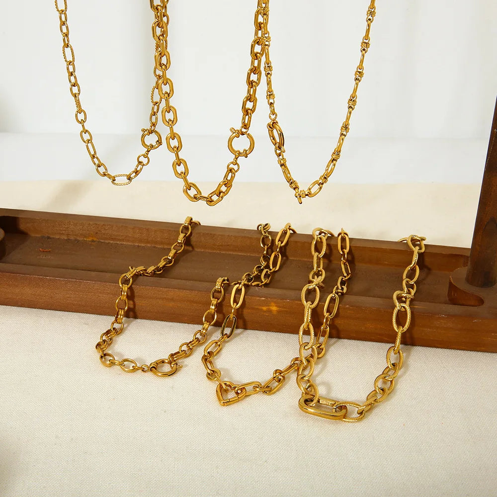Hot-Selling Simple Stainless Steel Gold-Plated Ins Necklace for Women New Cross-Border High-End Clavicle Chain Trendy Does Not