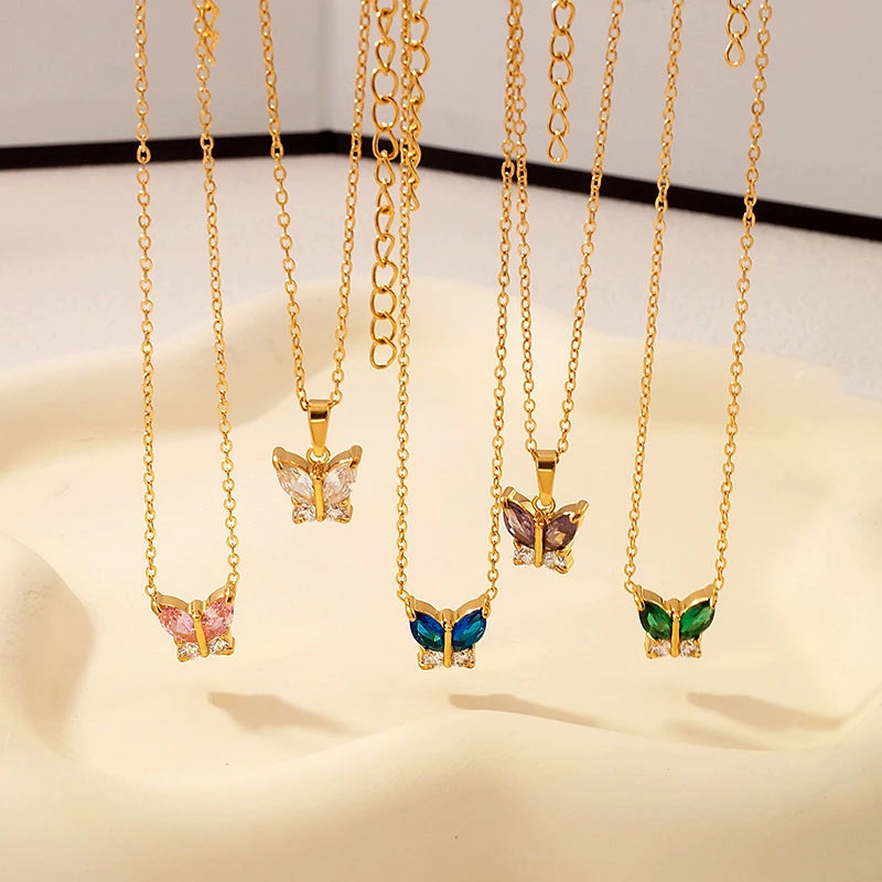 Fashion Fine Cute 18K Gold Plated Stainless Steel Jewelry Wholesale Diamond Zircon Butterfly Pendants and Charms Ladies Necklace