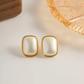 Vintage Premium Light Luxury Square Stud Earrings Middle Ages Style Bright Bread Shaped Pearl Earrings Jewelry