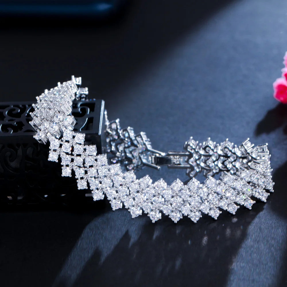 Bling Cubic Zirconia Luxury Big Round Wide Tennis Bracelet for Women White Gold Plated Wedding Bridal Party Jewelry Gift