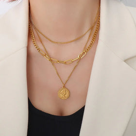 Korean Gold Plated Cuban Three Layer Chain Necklace Fashion Women Elizabeth II Coin Pendant Necklace