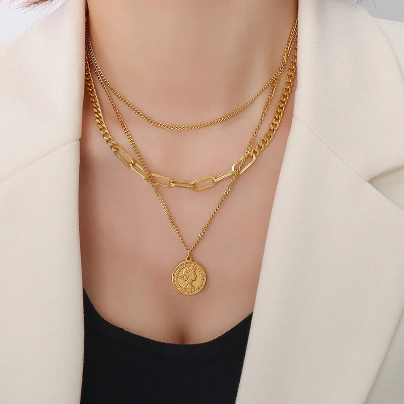 Korean Gold Plated Cuban Three Layer Chain Necklace Fashion Women Elizabeth II Coin Pendant Necklace