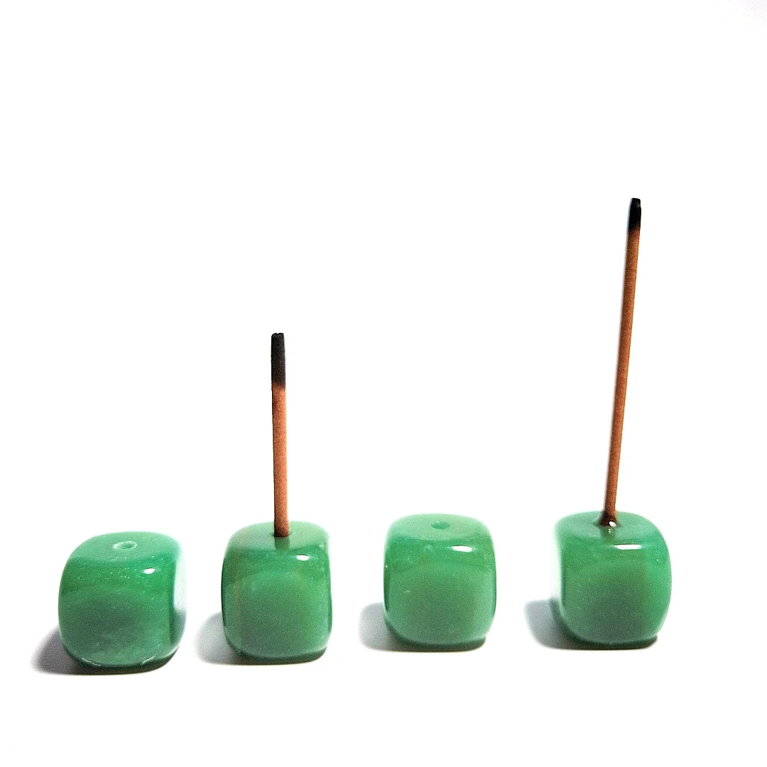 Crafts HUIYING Crystal Green Aventurine Raw Incense Stick Incense Holder Wholesale
