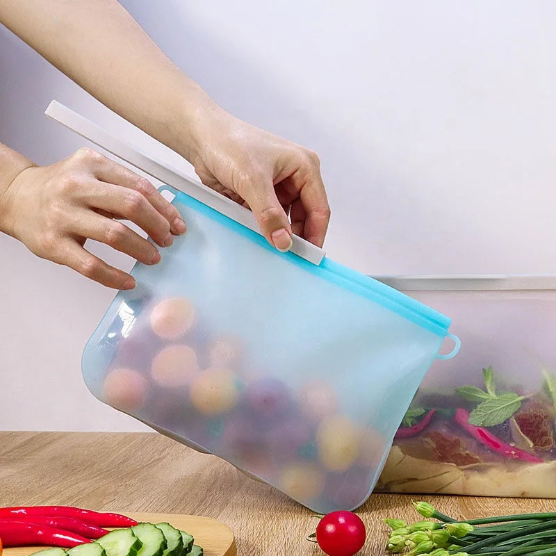 Kitchen Reusable Eco-Friendly Multifunctional Food Grade Silicone Storage Bag Self-Sealed Vacuum Compressed for Fruits