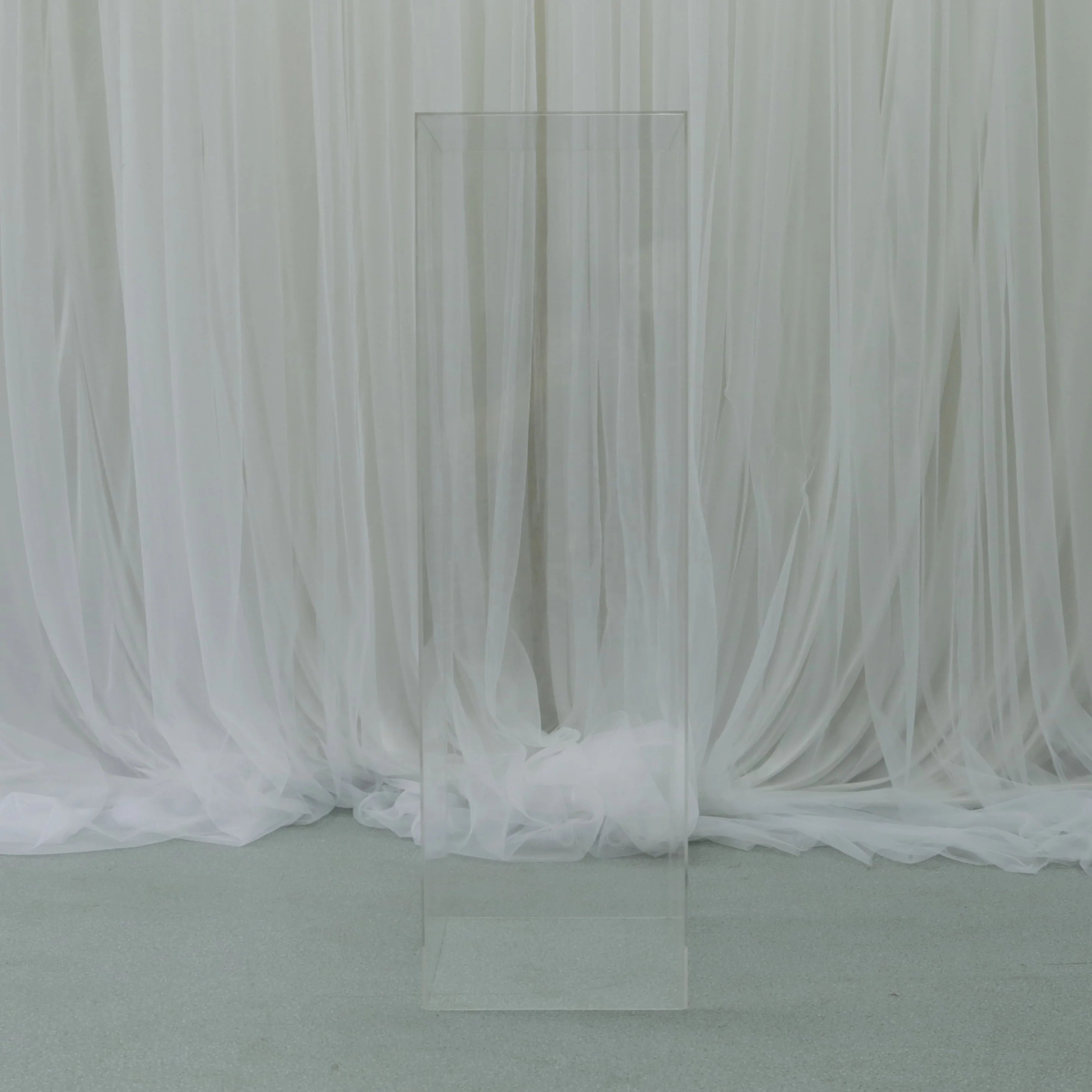 BJ210617-1 Luckygoods High Quality Transparent Acrylic Square Column for Wedding Backdrop
