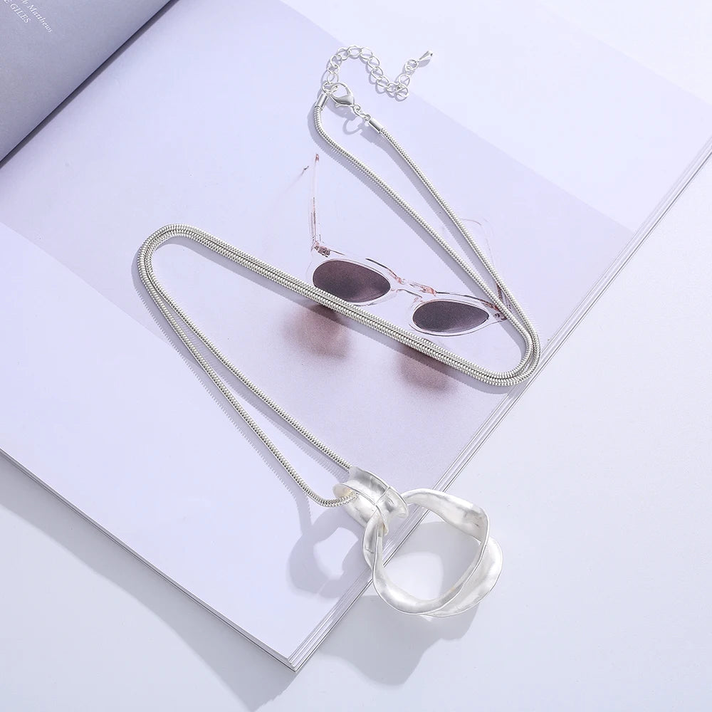 TongLing Italy Vintage Circular Long Geometric Necklace Female Retro Sweater Necklace for Daily Life