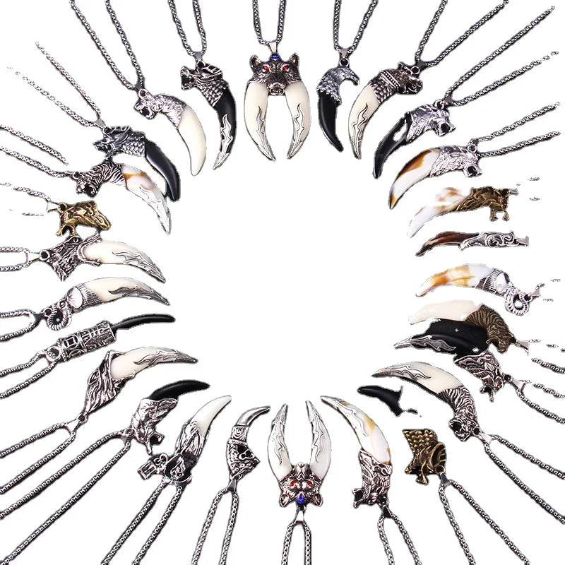 Retro Ethnic Style Imitation Wolf Tooth Stainless Steel Necklace Punk Style Wolf Head Tiger Head Charm Titanium Chain Necklace